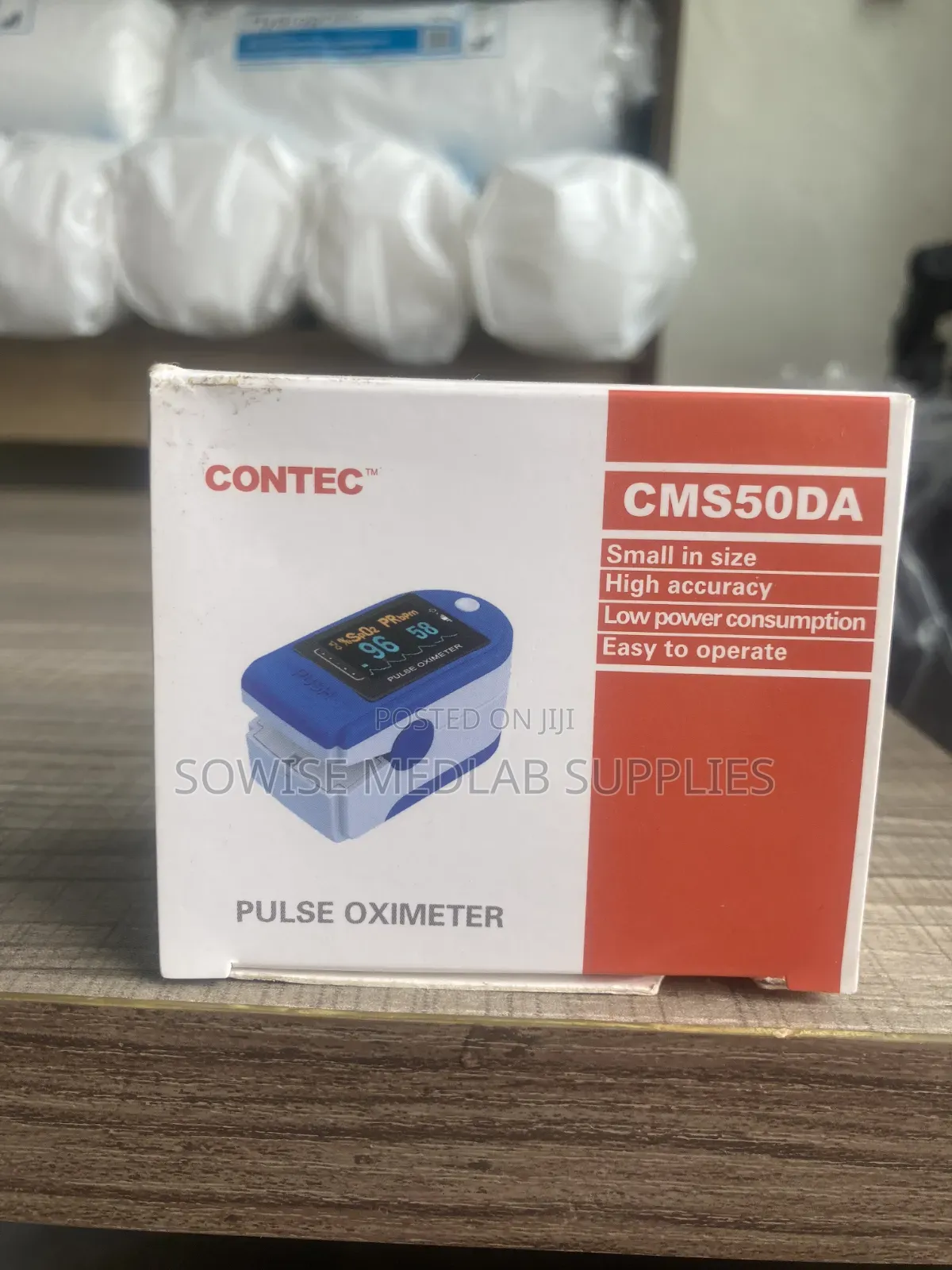 Contec Cms50da Fingertip Pulse Oximeter for Hospitals Home Use