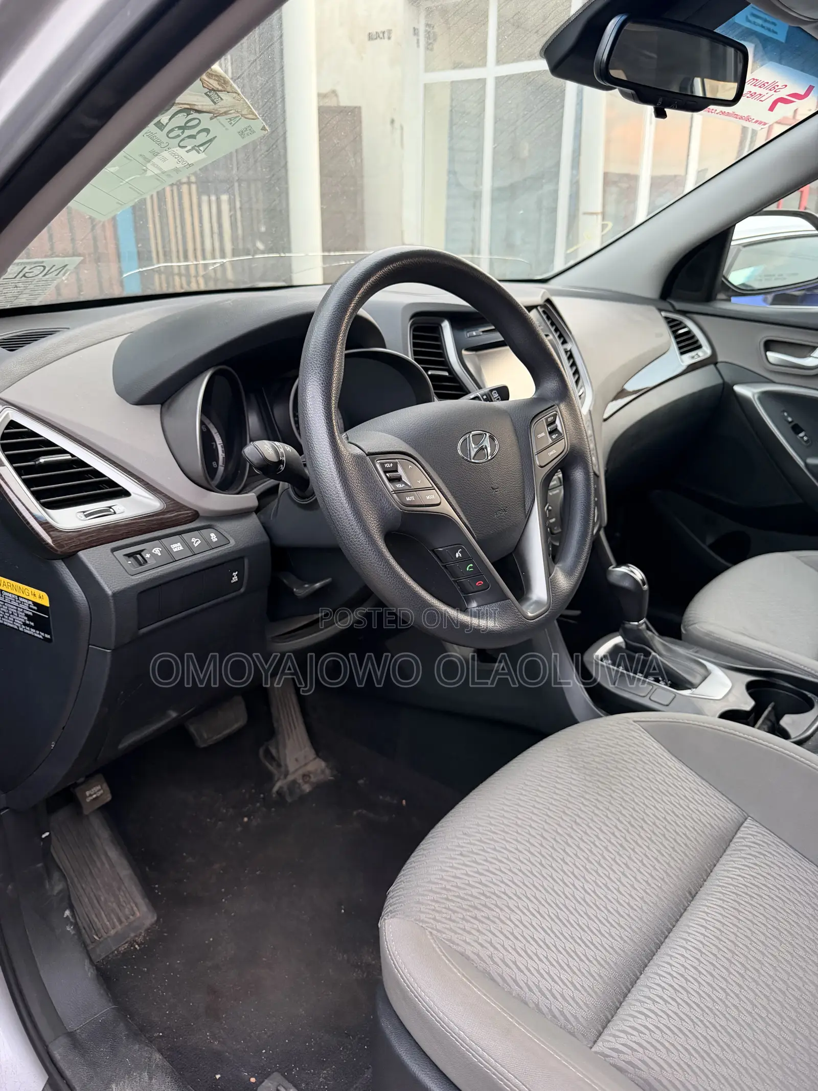Hyundai Santa Fe 2017 Silver