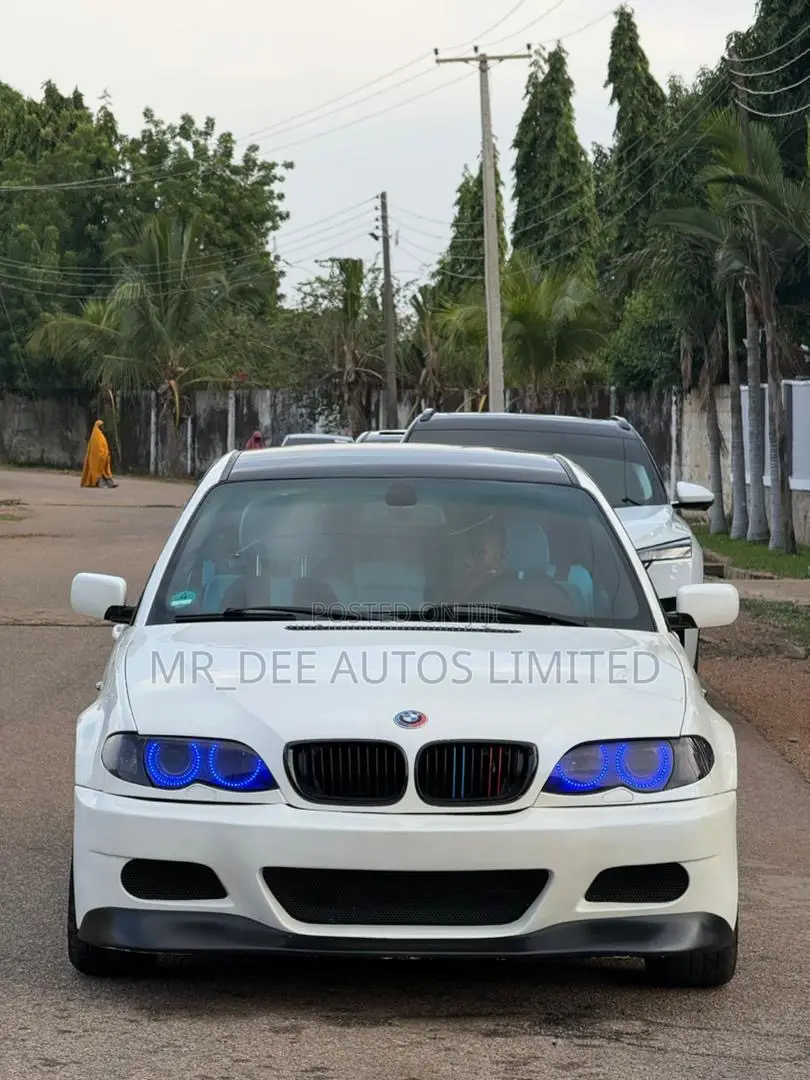 BMW 3 Series 2005 White