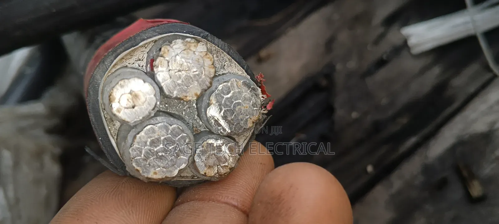 95mm 3core + 2core 50mm Aluminum Armoured Cable