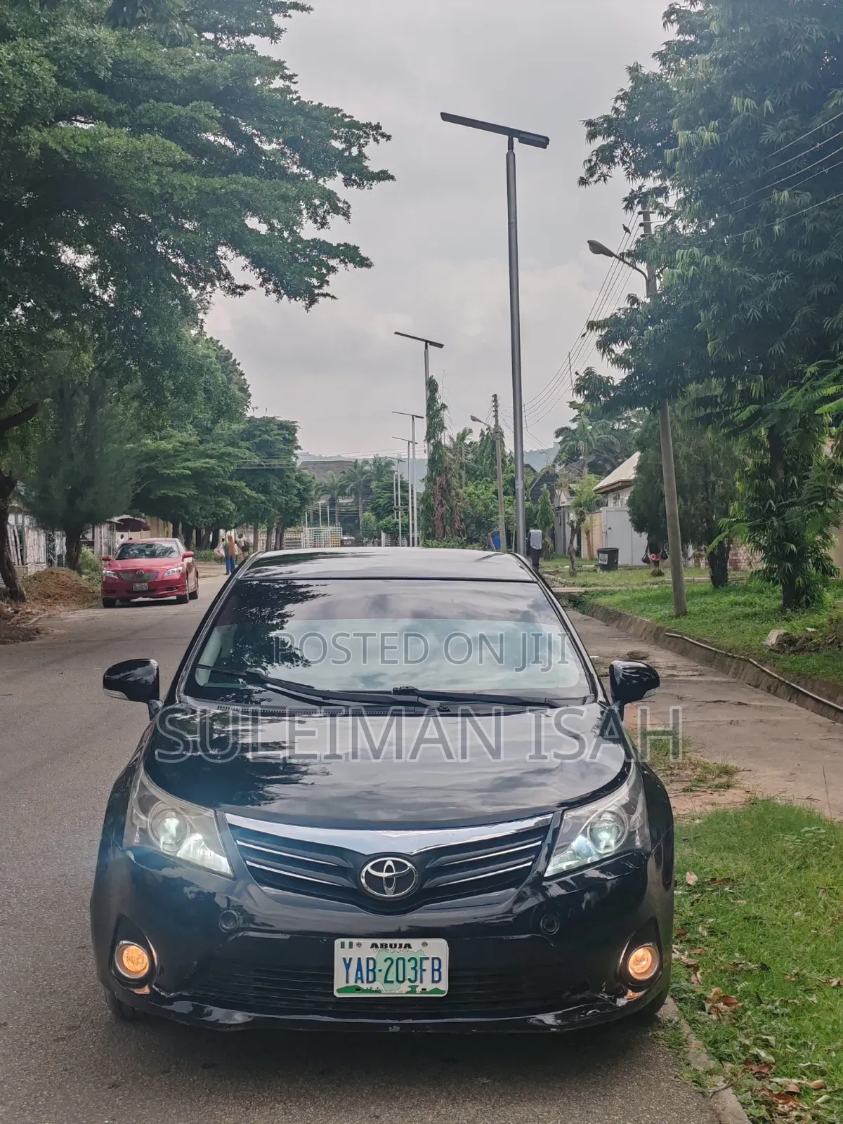 Toyota Avensis 2013 Black