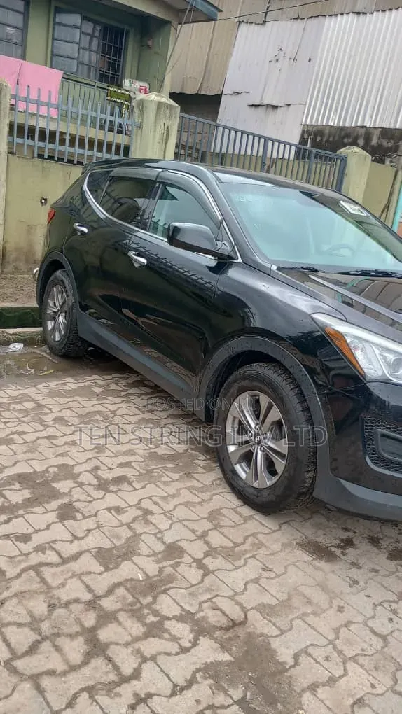 Hyundai Santa Fe Limited AWD 2016 Black