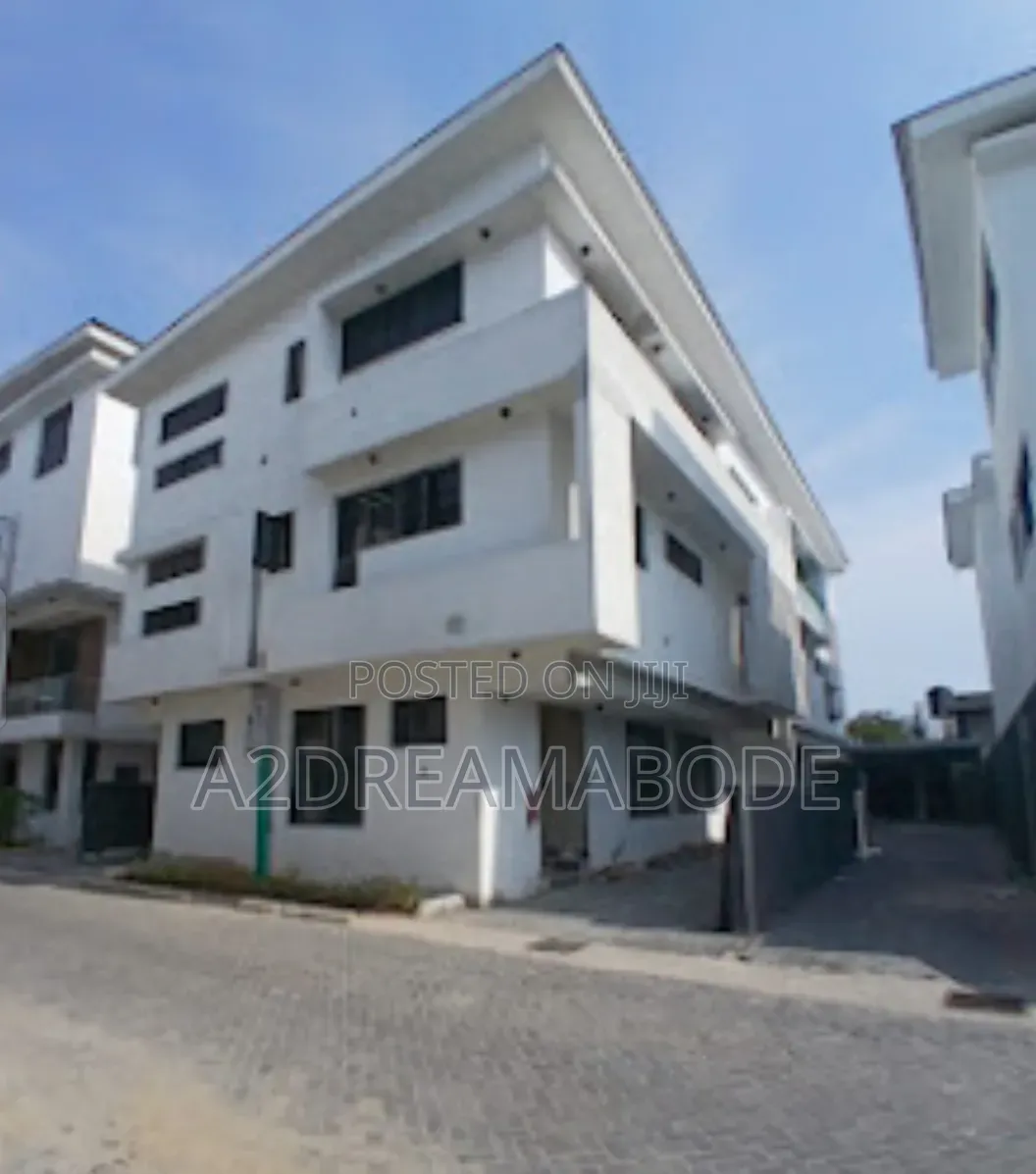 4bdrm Duplex in Ikoyi for rent