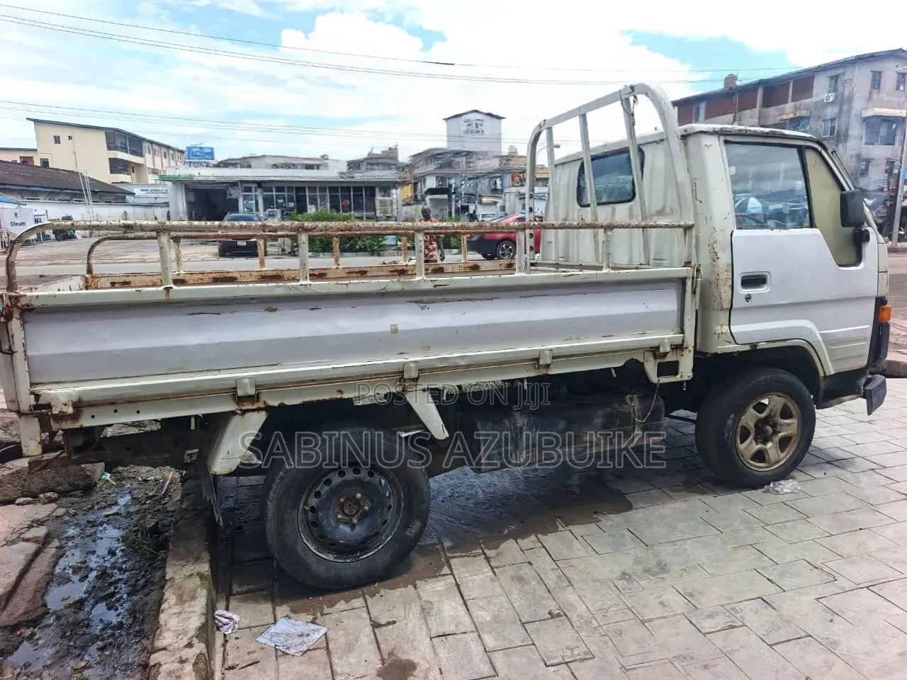 Toyota Dyna 100 Pickup 2002 White
