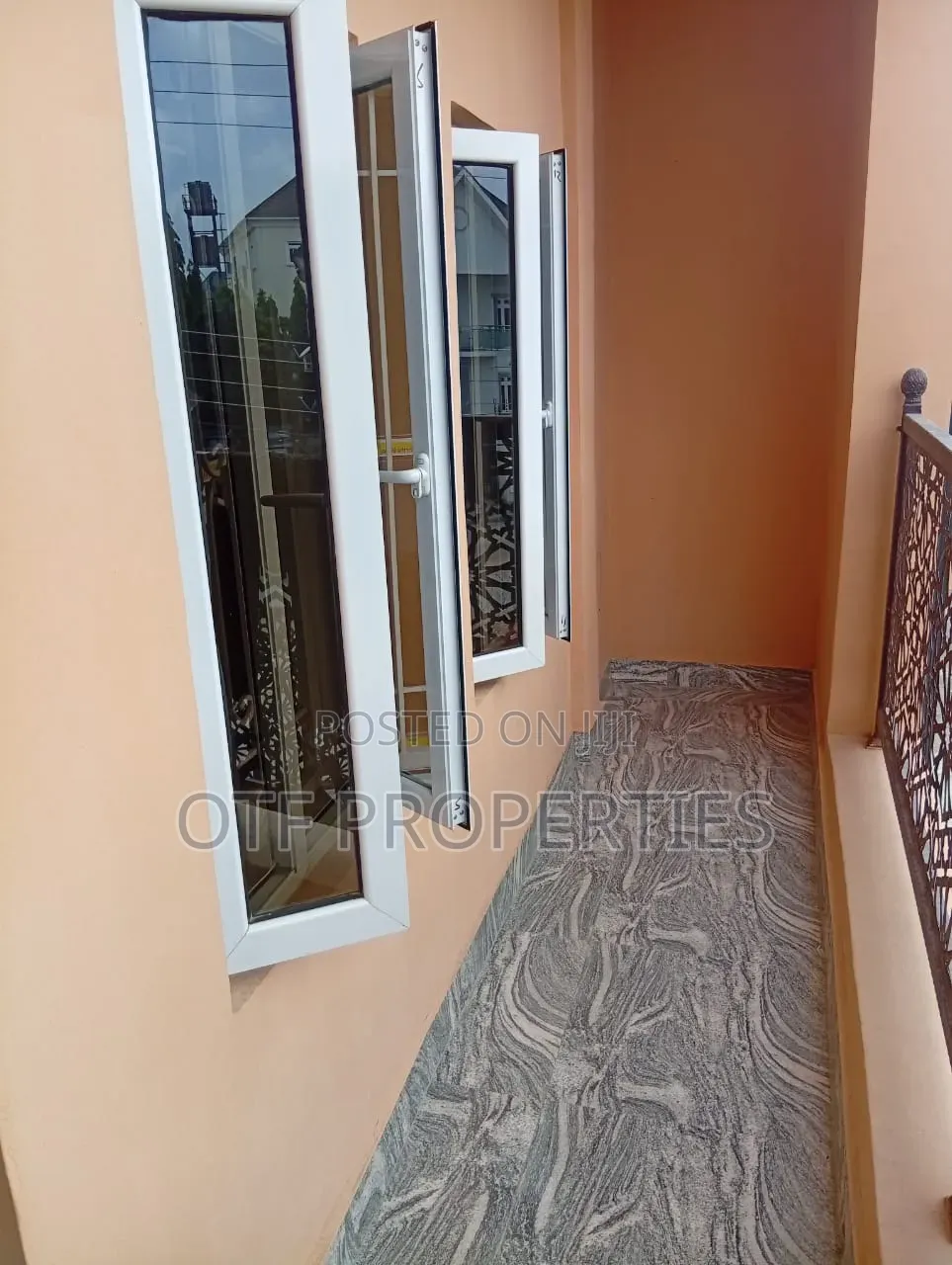 2bdrm Block of Flats in Fo1,, Kubwa for rent