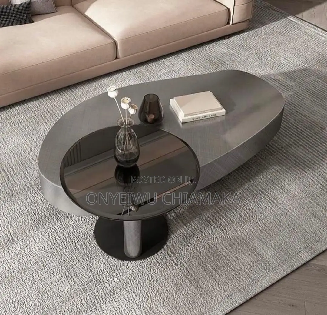 Modern Oval Center Table With Tempered Glass Top