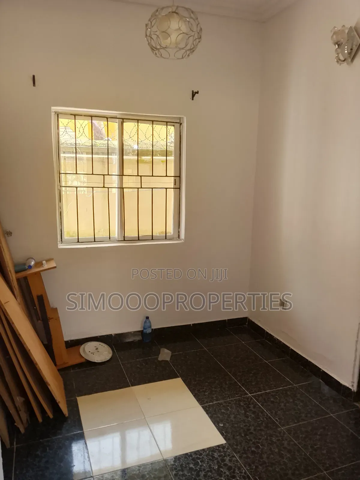 2bdrm Block of Flats in Ogunfayo Estate, Awoyaya for rent