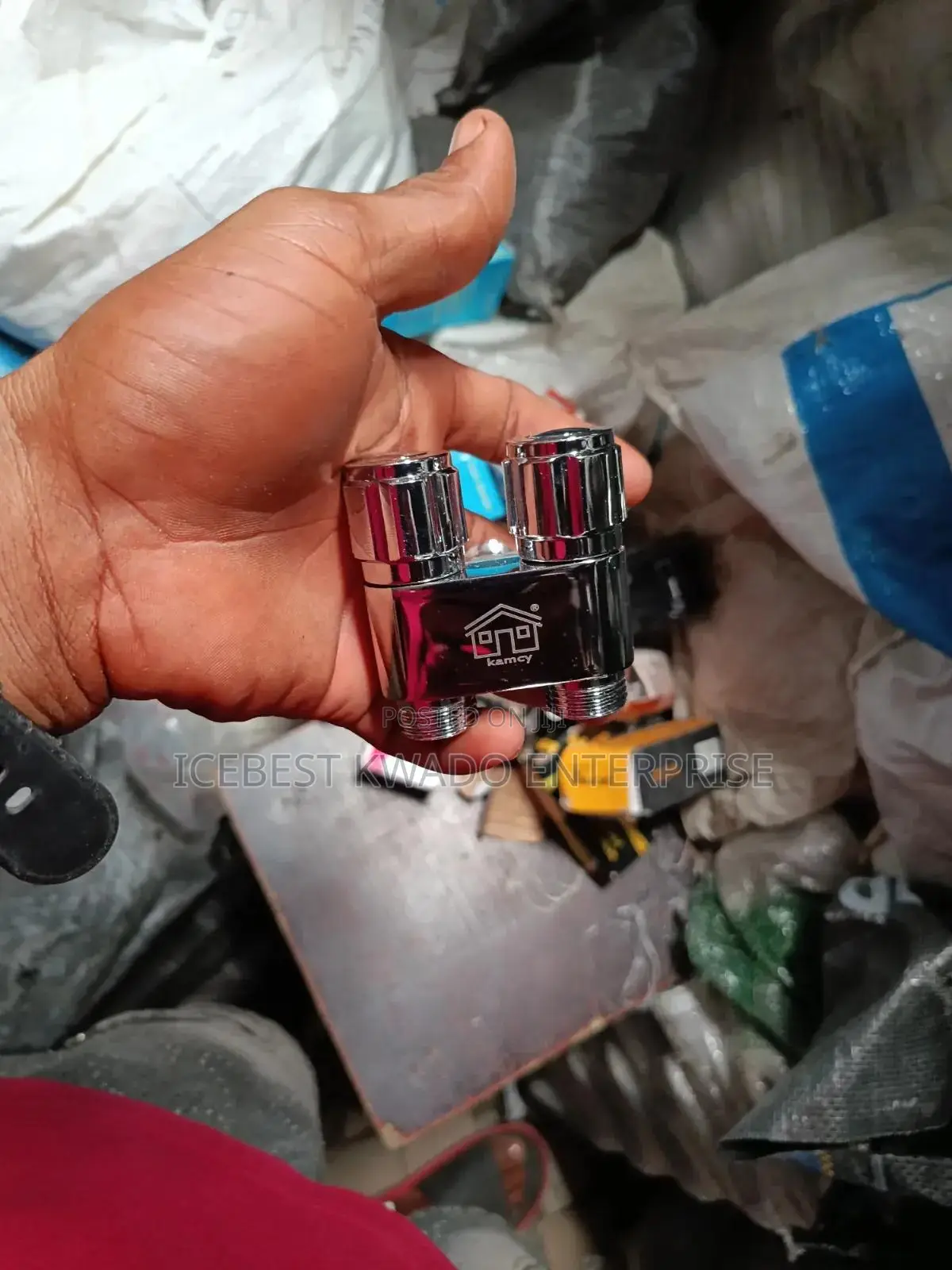2 Ways Angle Valve