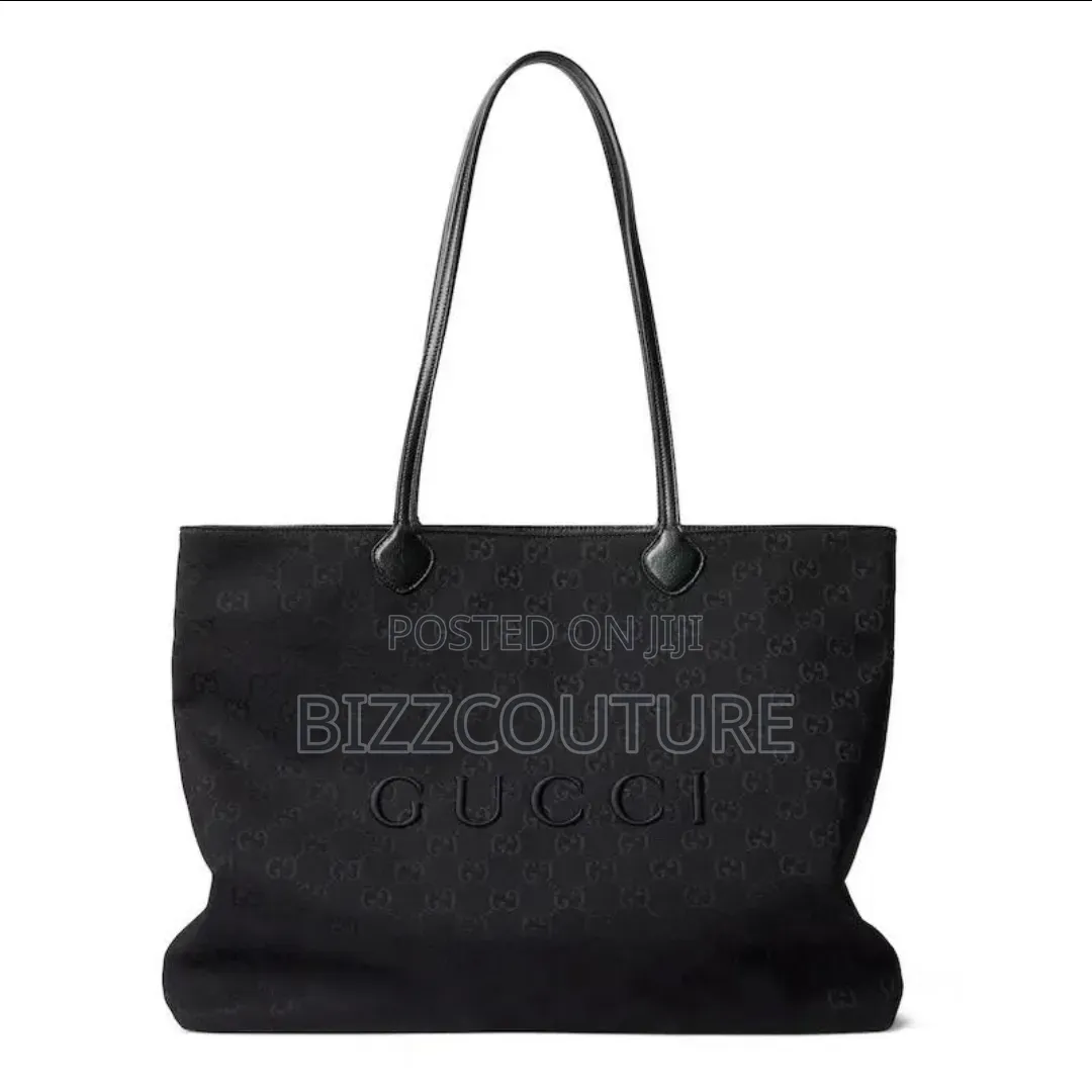 Premium Quality Gucci Women’S Bags Available in Store