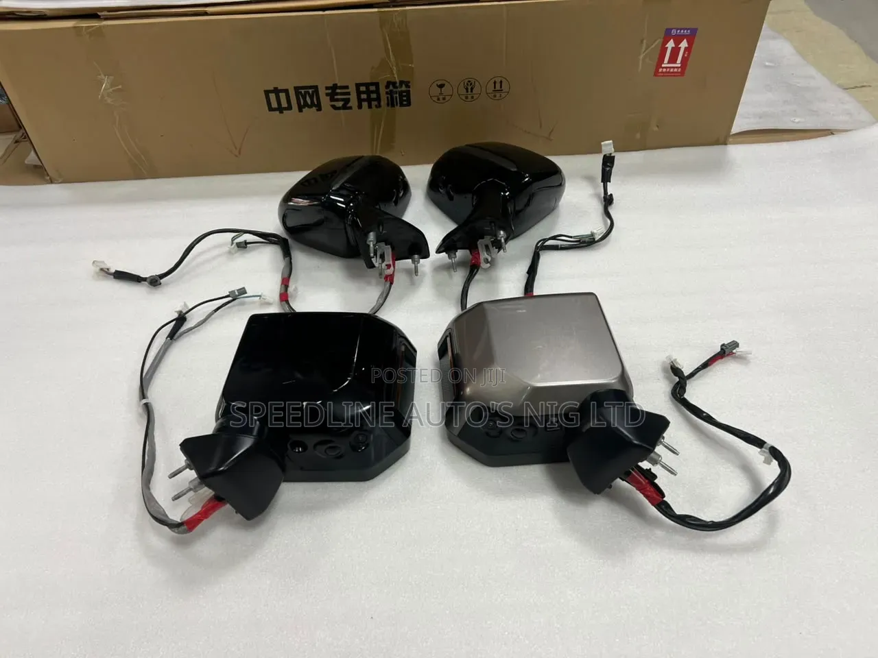 Complete Set of Side Mirrors Toyota Prado With Sensor Nd Camera 2025