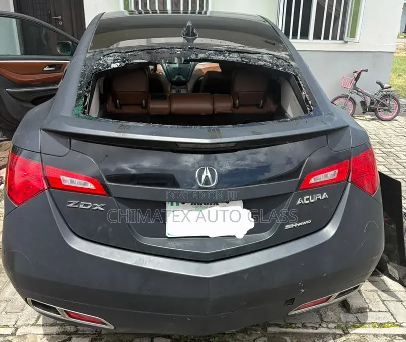Acura ZDX Back Windscreen Glass Available Installed at Chimatex