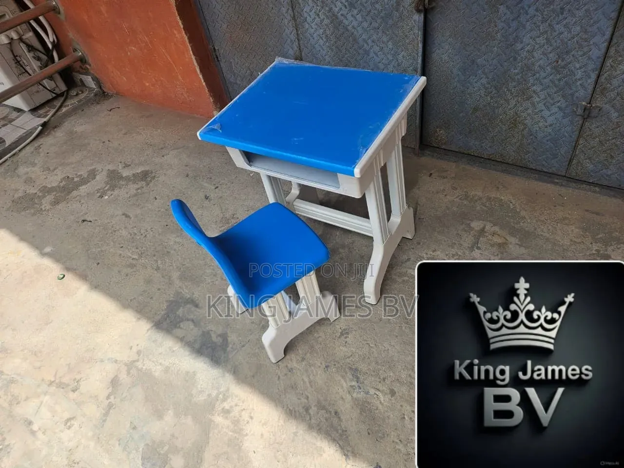 Adjustable Children Chair With Table – Growing Kids Study Set