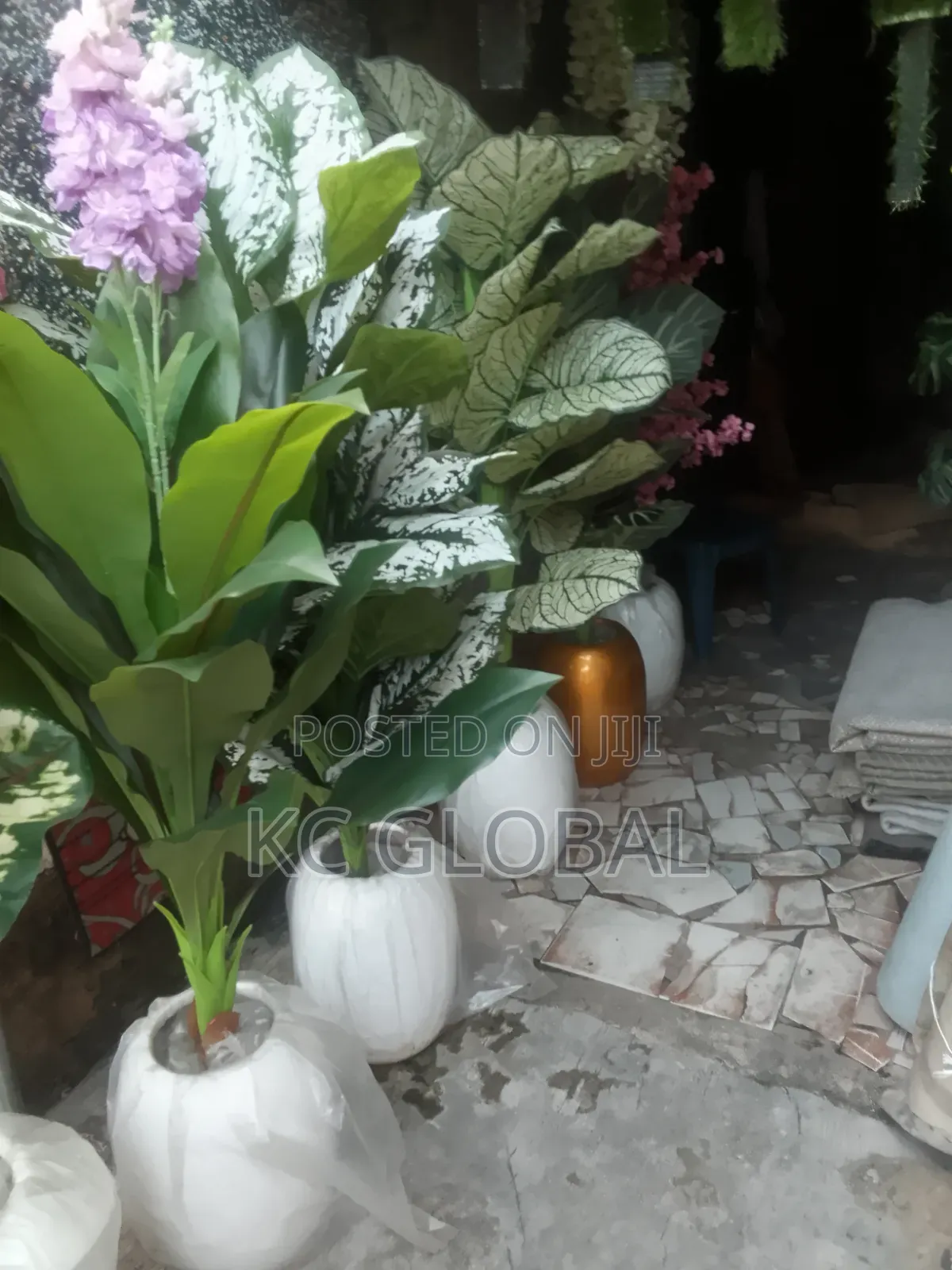 Artificial Flower Available for Outdoor and Indoor