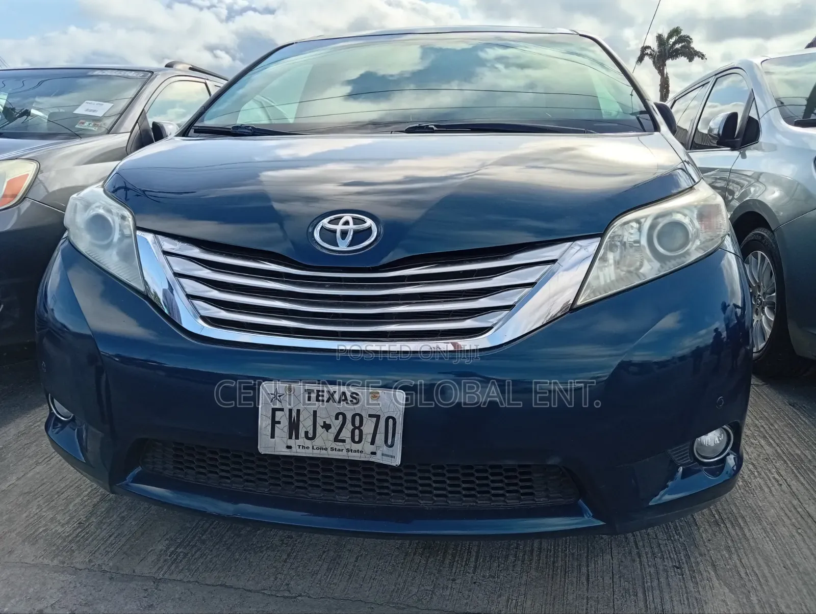 Toyota Sienna 2012 Blue