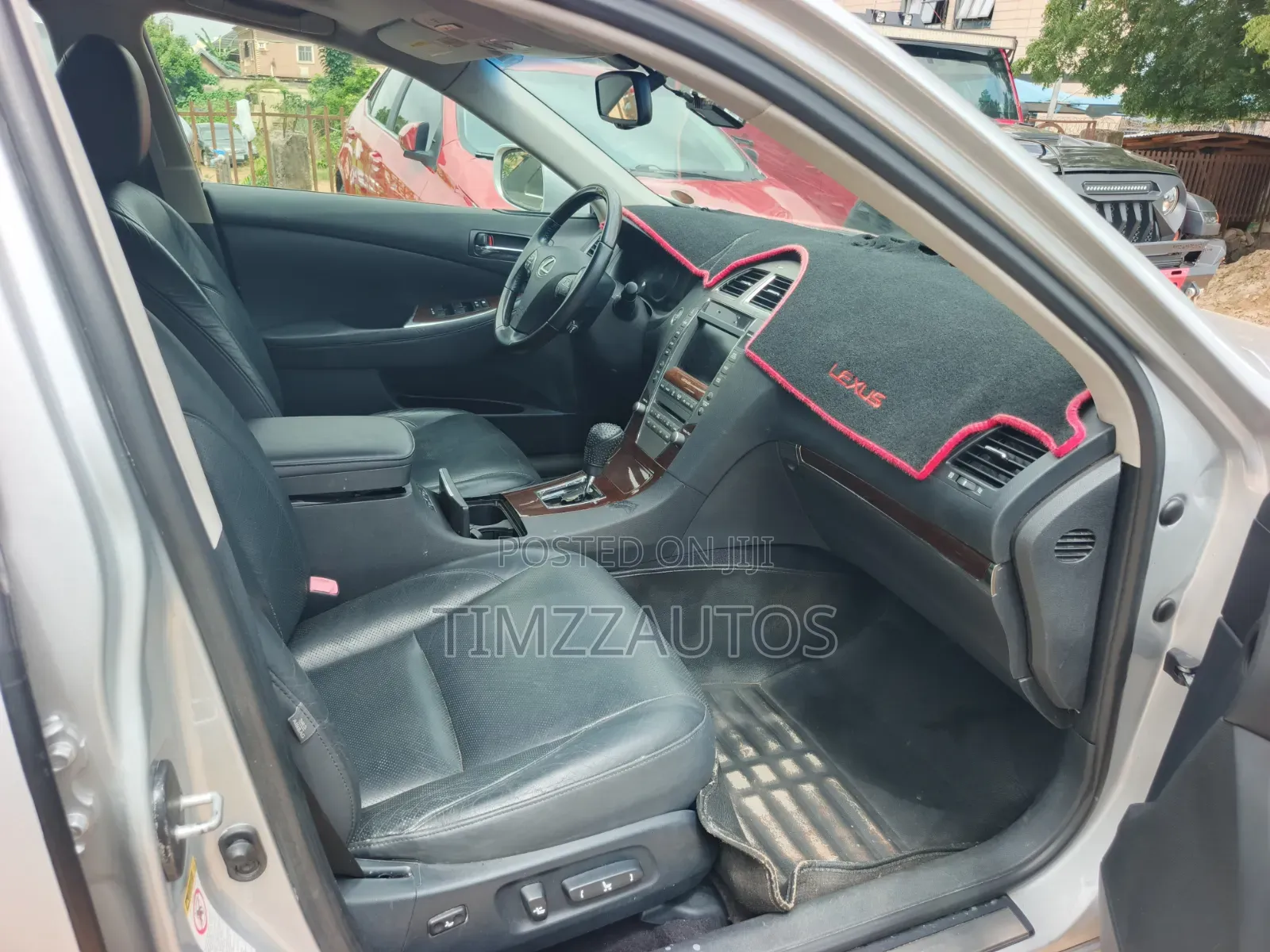 Lexus ES 2012 Silver