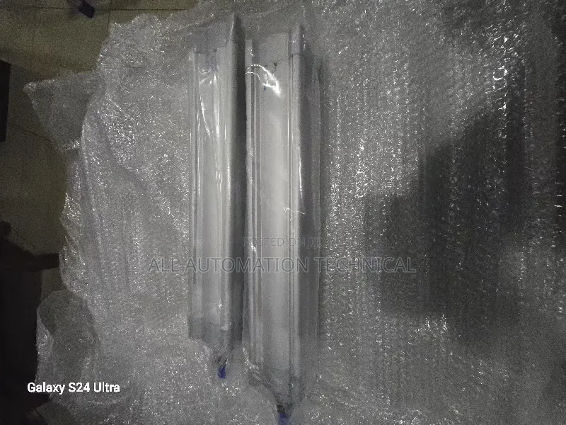 Festo Dsbc-80-400-ppva-n3 | 80mm Bore 400mm Stroke Cylinder | 1383343