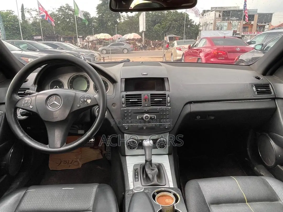 Mercedes-Benz C300 2009 Gray