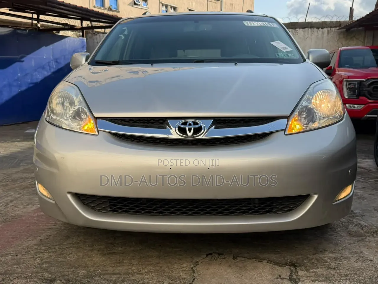 Toyota Sienna 2009