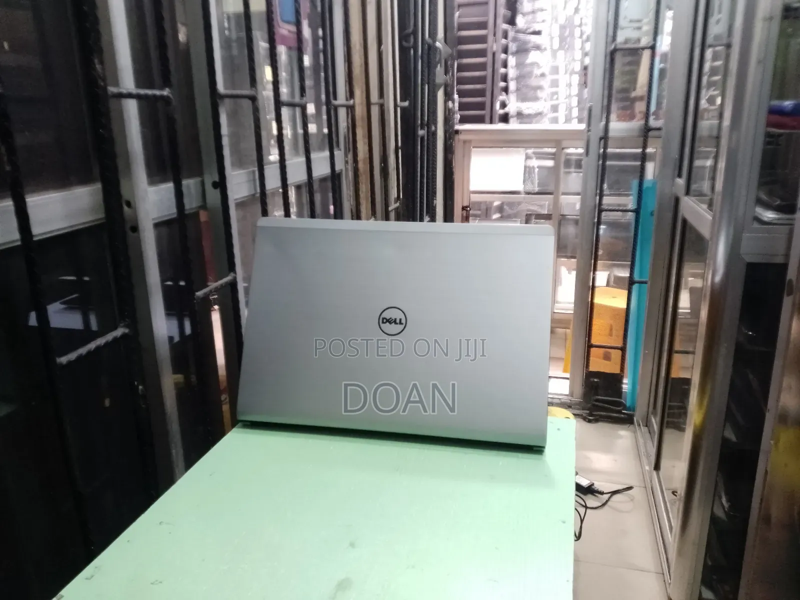 Laptop Dell Inspiron 17 5000 8GB Intel Core i7 HDD 750GB