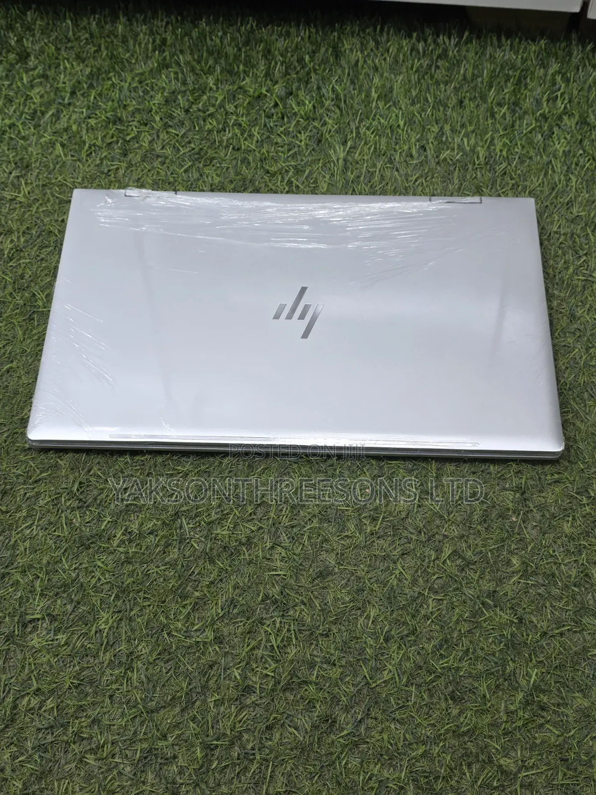 Laptop HP Envy 15-ep0xxx 8GB Intel Core i5 SSD 256GB