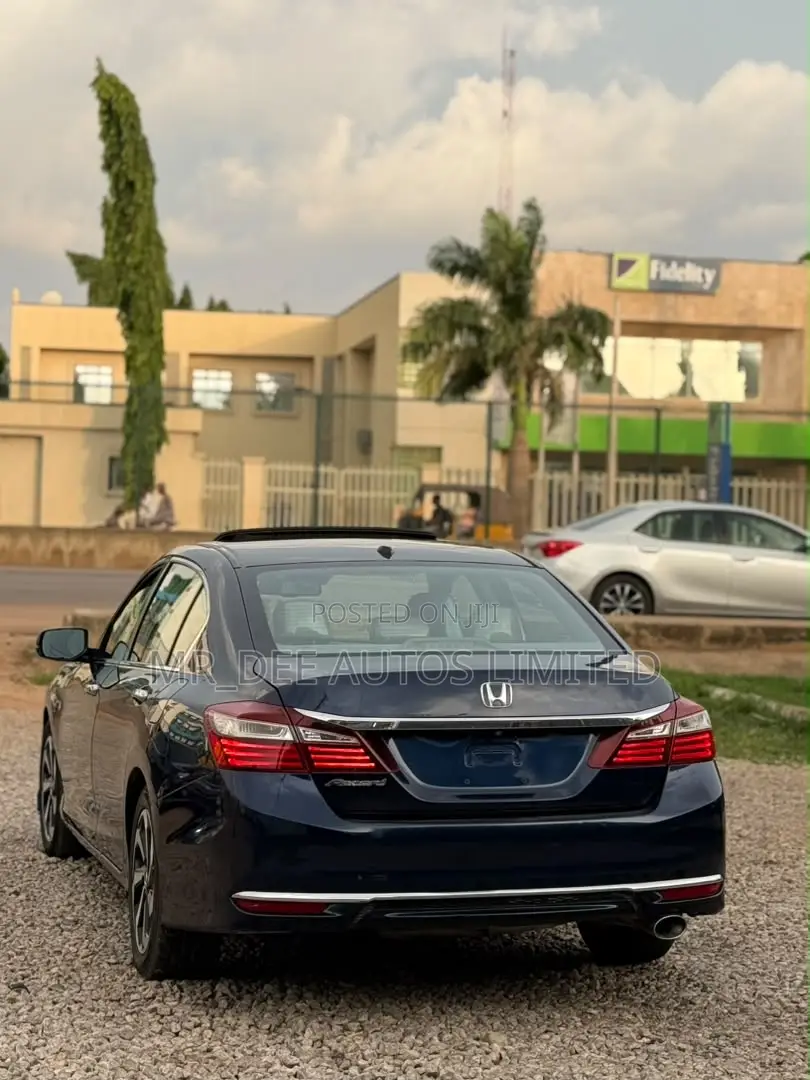 Honda Accord EX-L 4dr Sedan FWD (2.4L 4cyl 2A) 2017 Blue