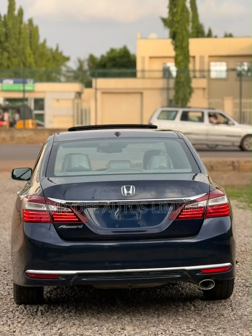 Honda Accord EX-L 4dr Sedan FWD (2.4L 4cyl 2A) 2017 Blue