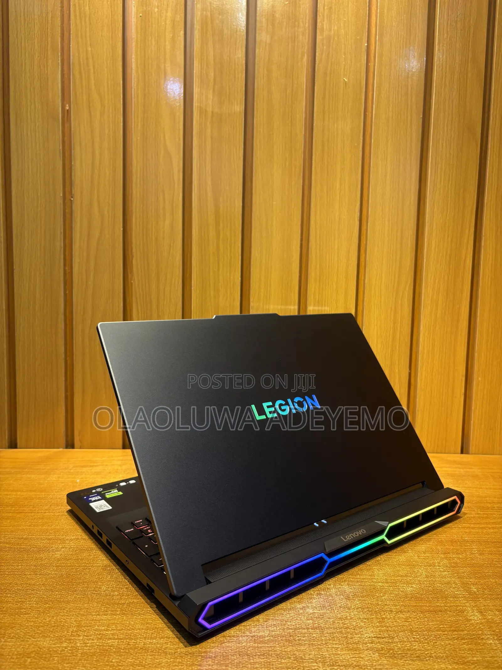 Laptop Lenovo Legion Pro 7 32GB Intel Core Ultra 9 SSD 1T