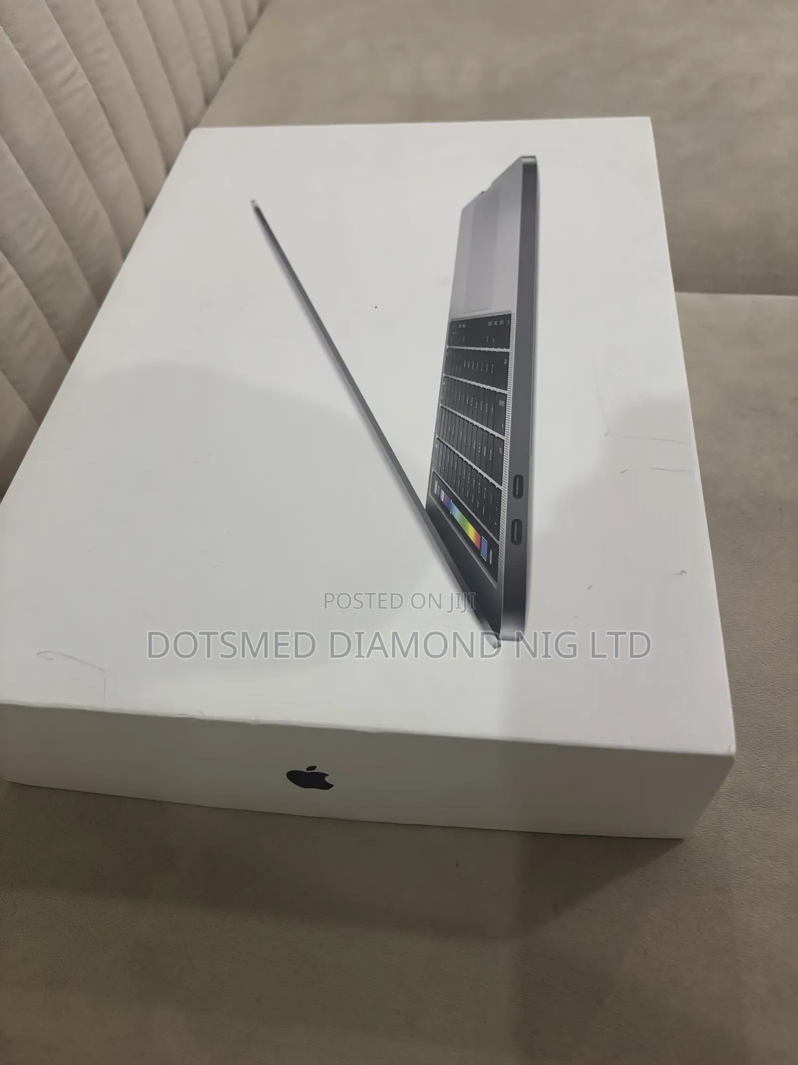 Laptop Apple MacBook Pro 2016 8GB Intel Core i5 SSD 128GB