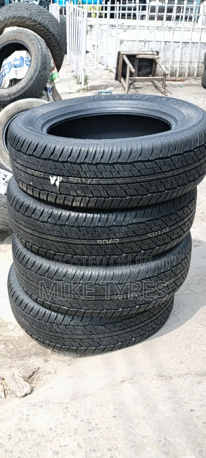 Brand New 275/60r20 Dunlop