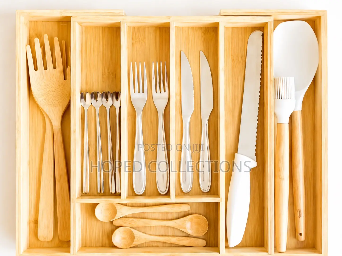 Expandable Wooden Cutlery Organizer