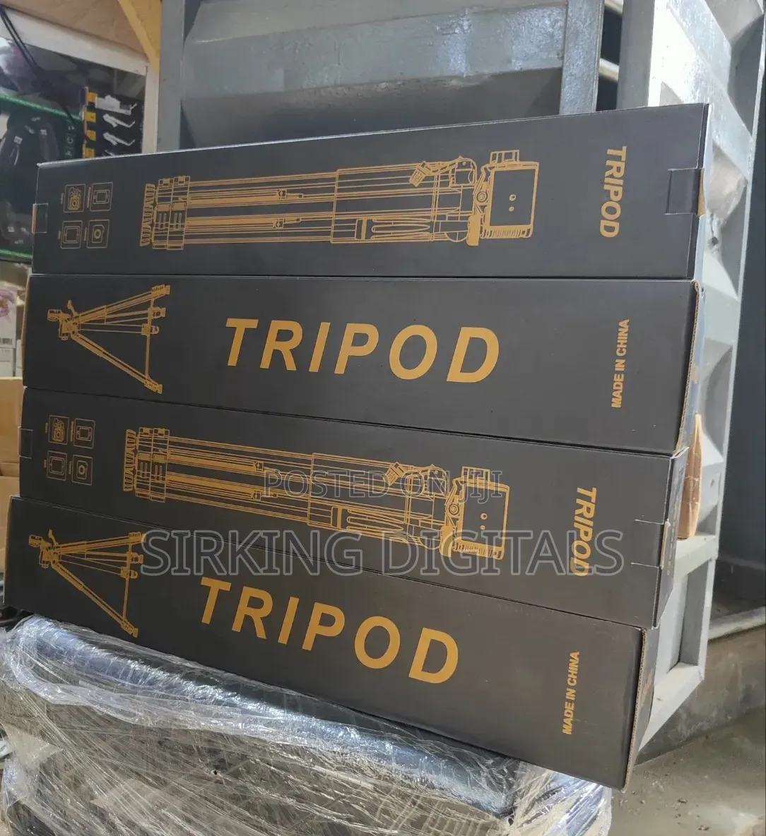 Adjustable Mobile Tripod Stand for Phones and Camera
