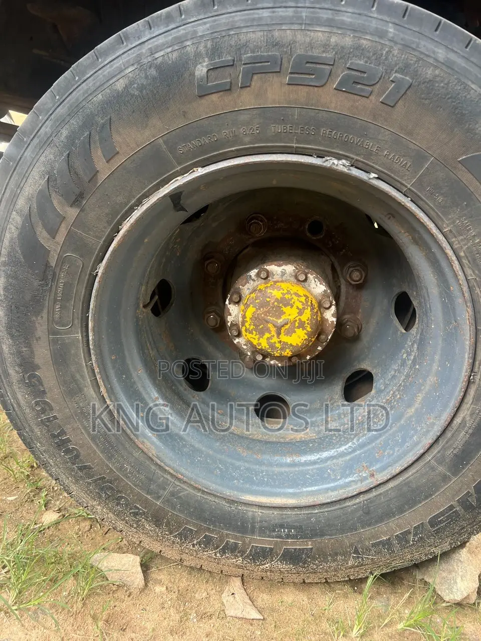 Mercedes 8stud Truck