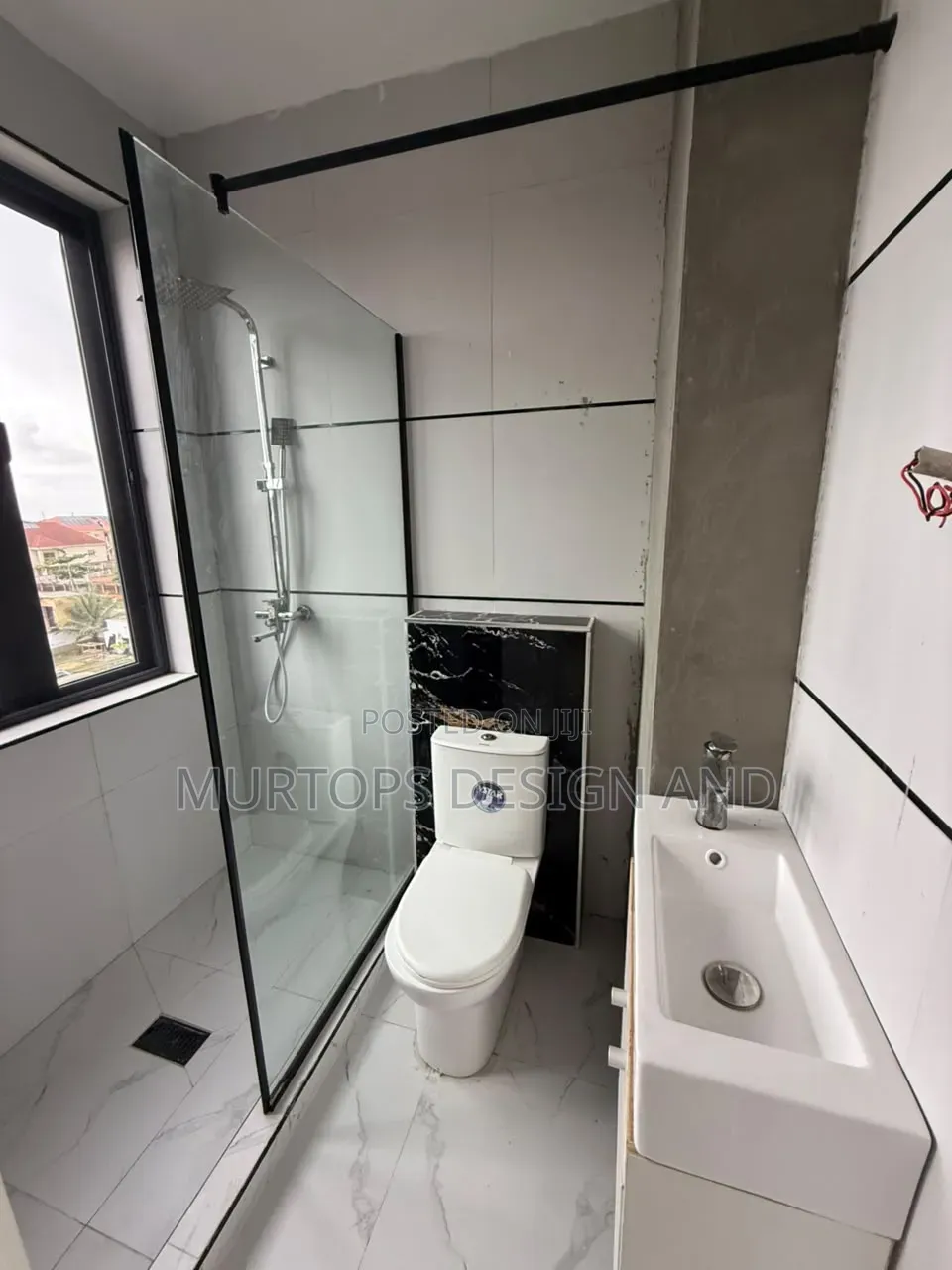 3bdrm Apartment in Lekki Phase 1 for rent