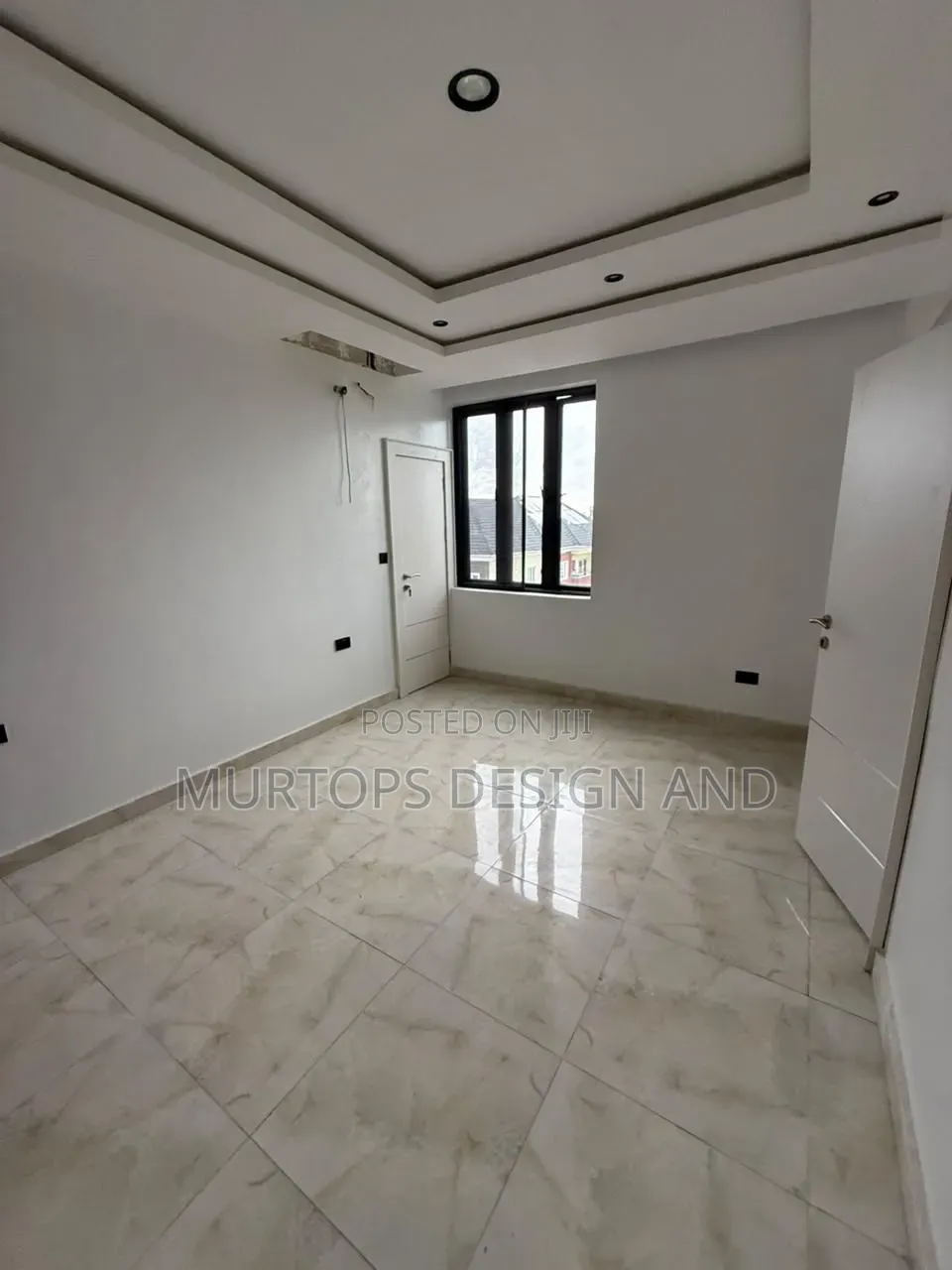 3bdrm Apartment in Lekki Phase 1 for rent