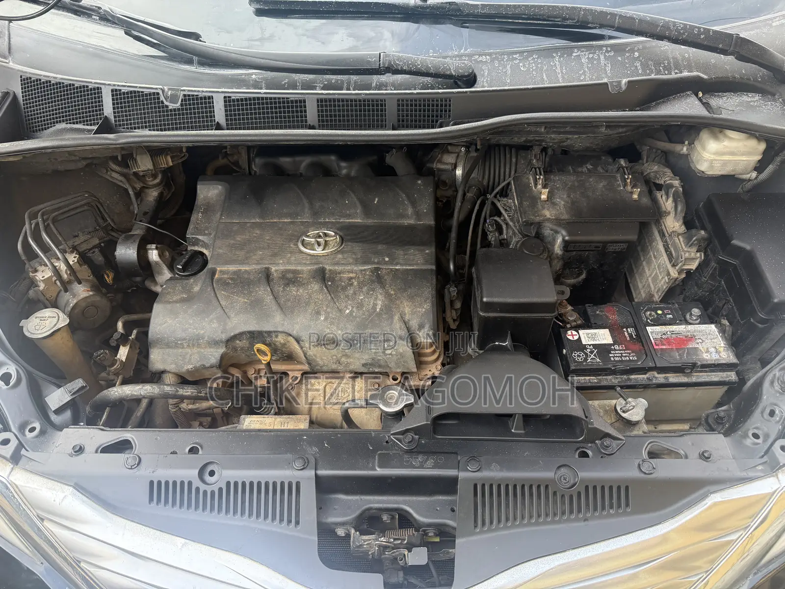 Toyota Sienna XLE 8 Passenger 2011 Black