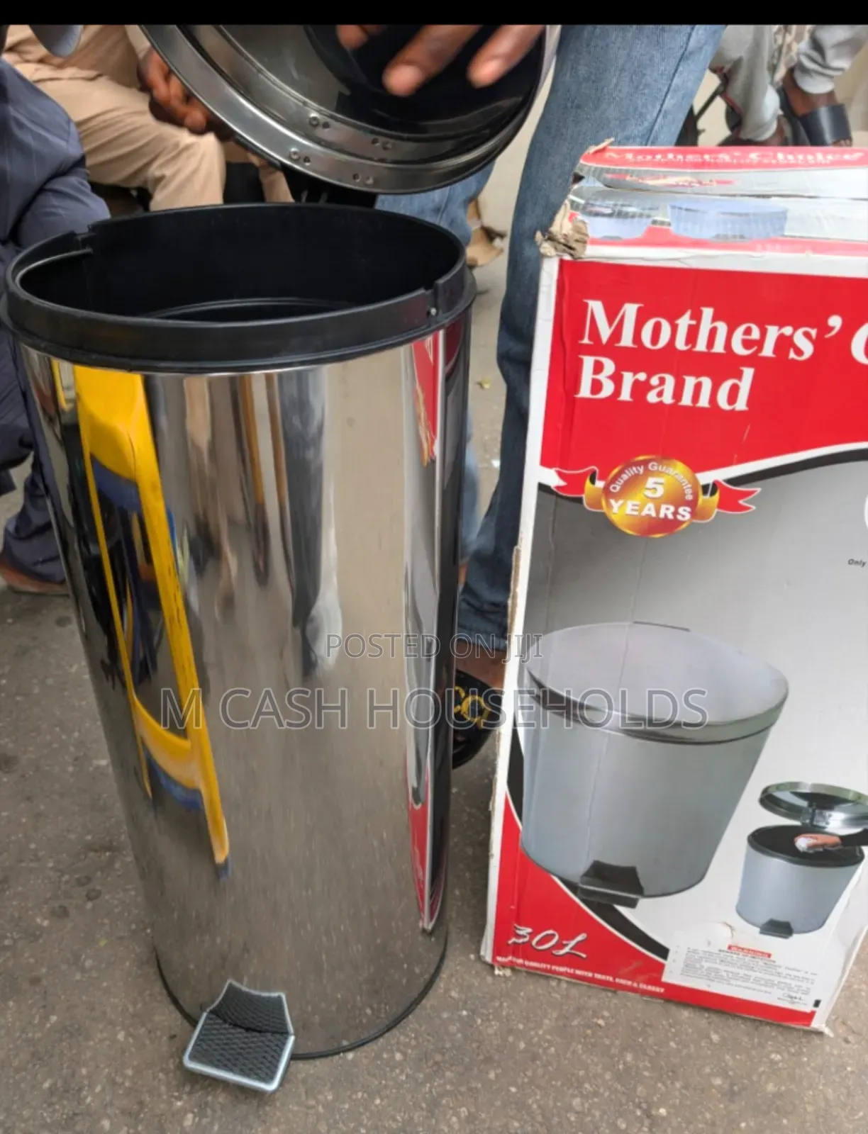 30-Liters Mothers Choice Pedal Bin