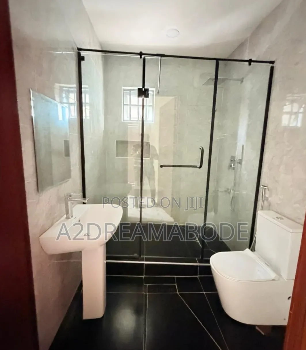 4bdrm Duplex in Gbagada for sale