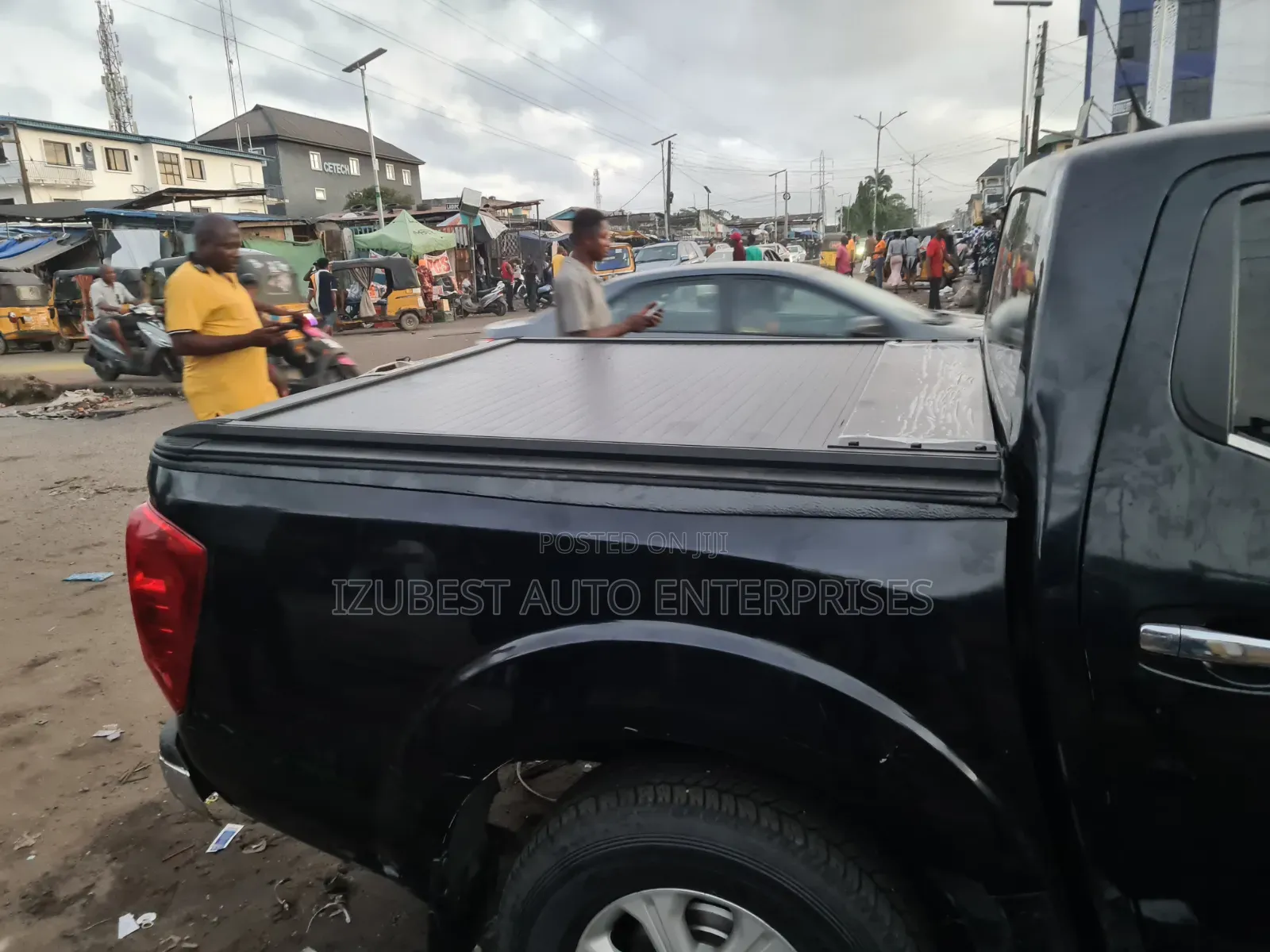 Boot Cover Nissan Navara