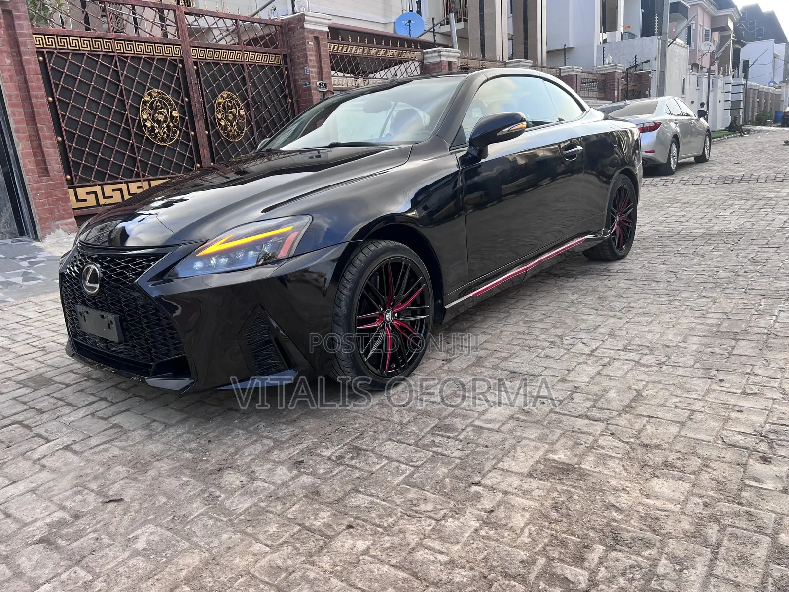 Lexus IS 350 C 2011 Black