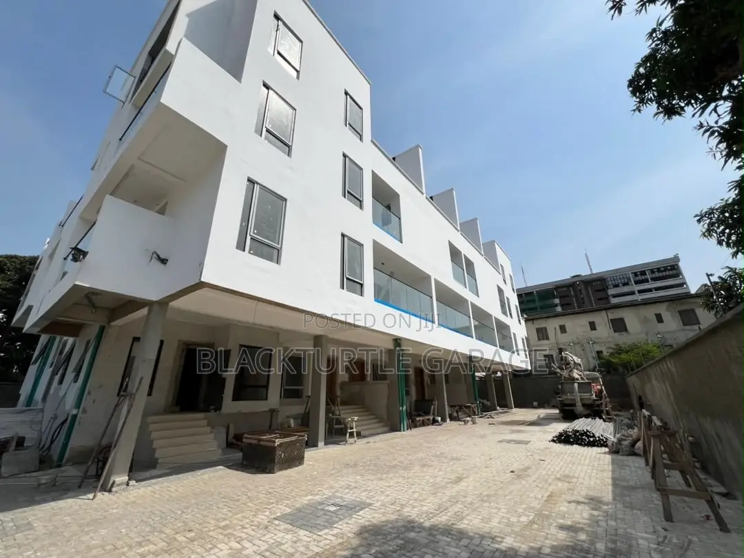 4bdrm Townhouse/Terrace in 1004 for sale