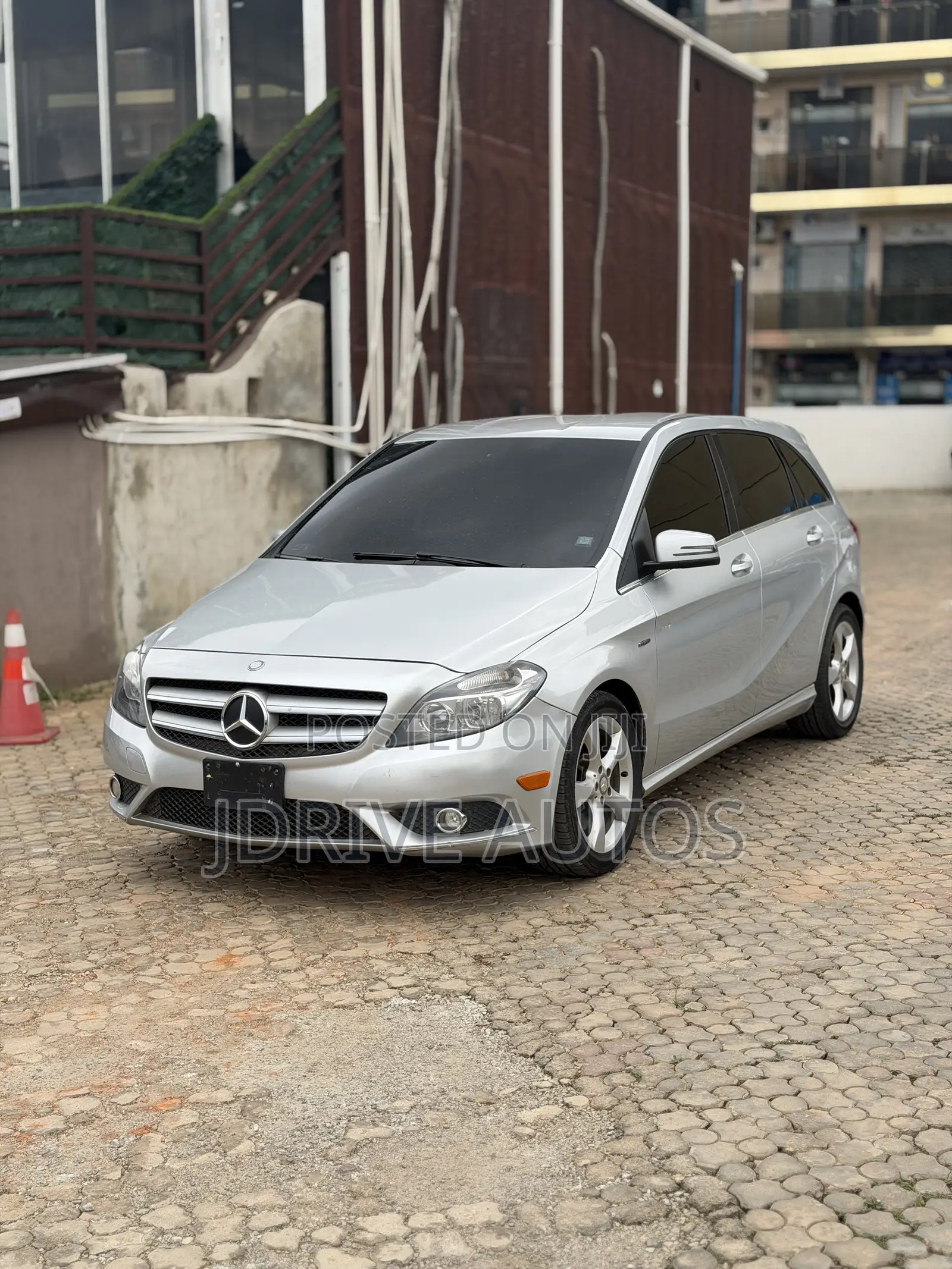 Mercedes-Benz B-Class B250 Petrol 2014 Silver