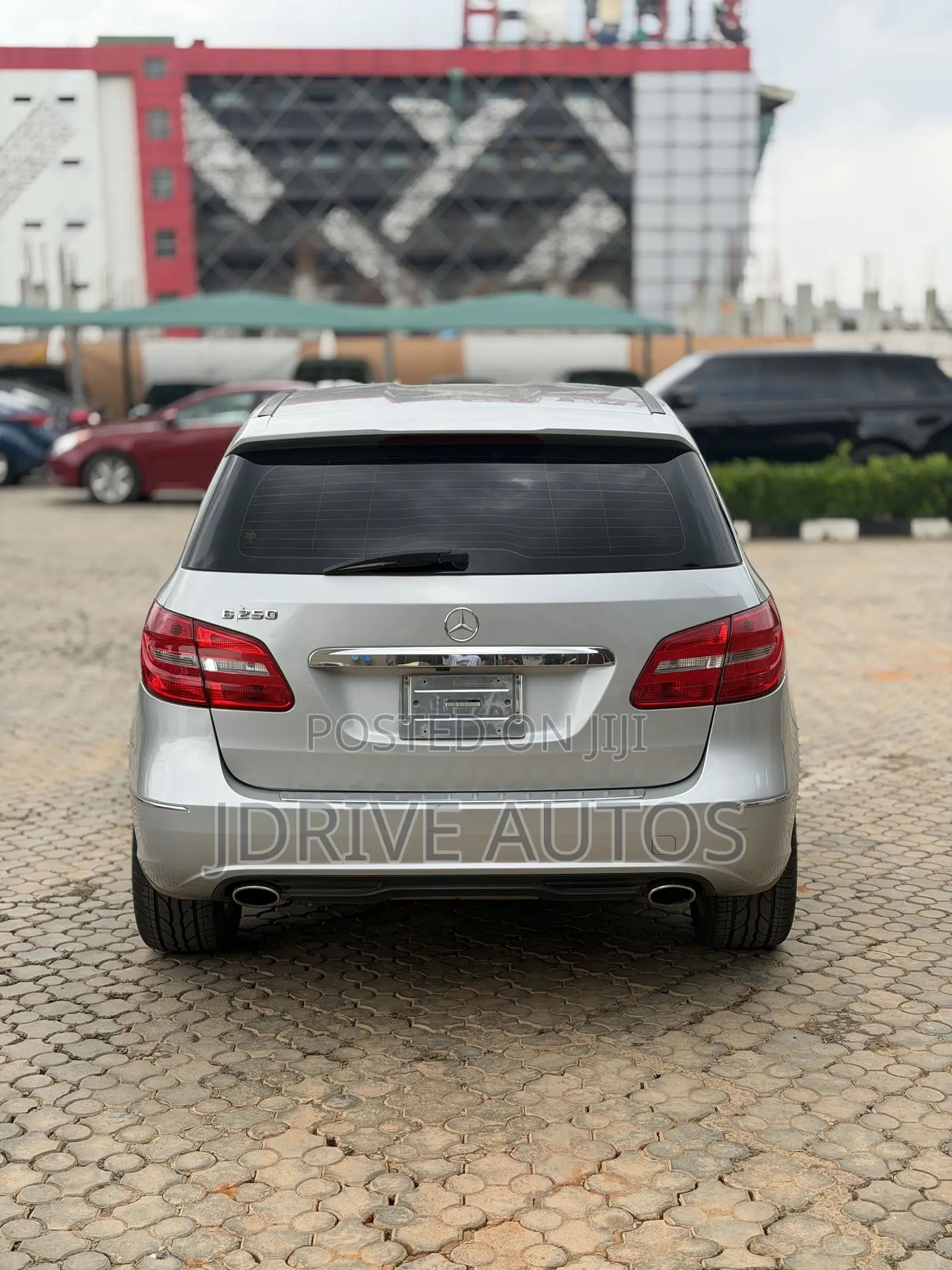 Mercedes-Benz B-Class B250 Petrol 2014 Silver