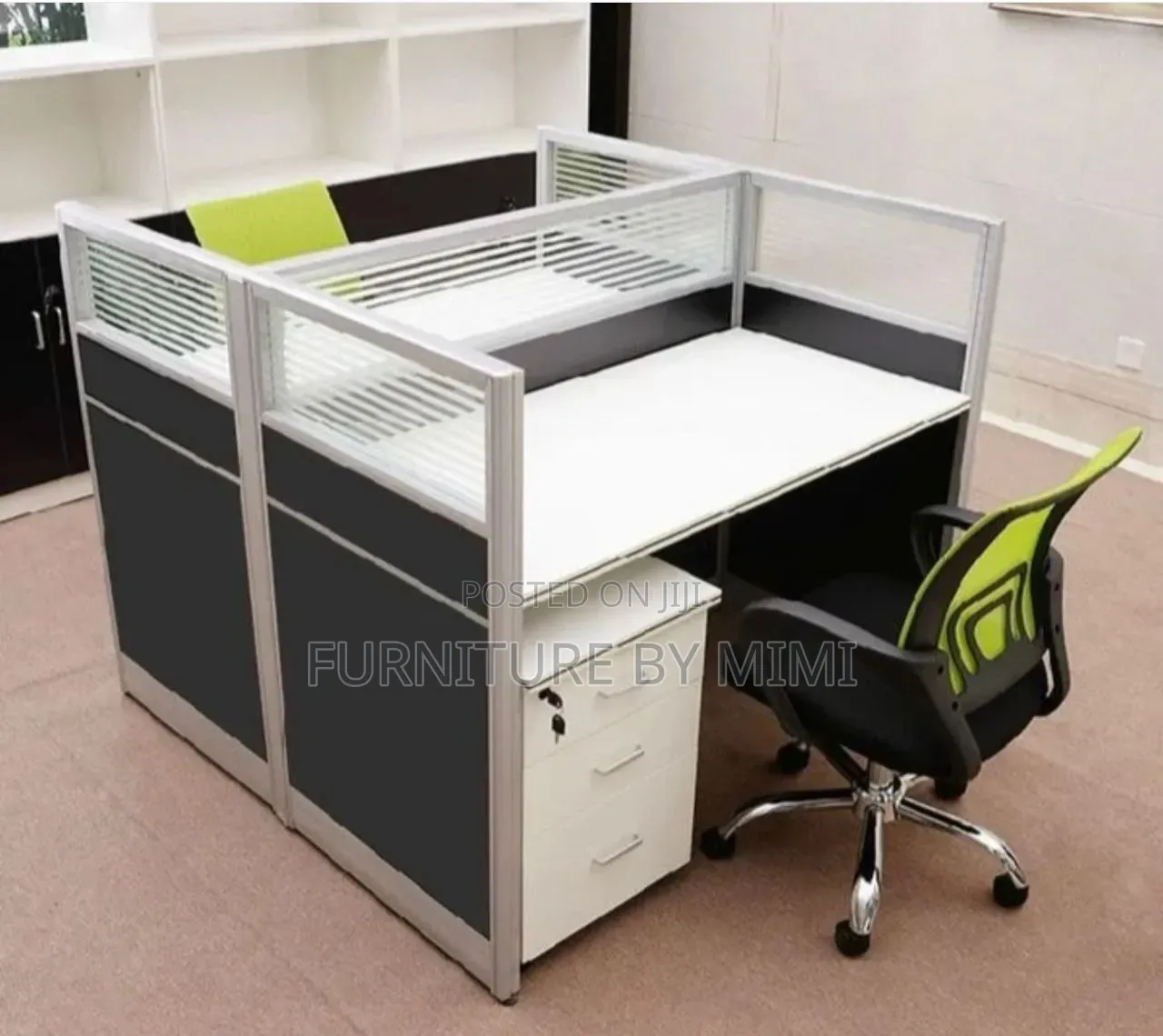 Premium 4-Seater Office Workstation Cubicle With Partitions