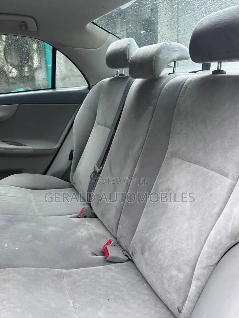 Toyota Corolla 2009 Black