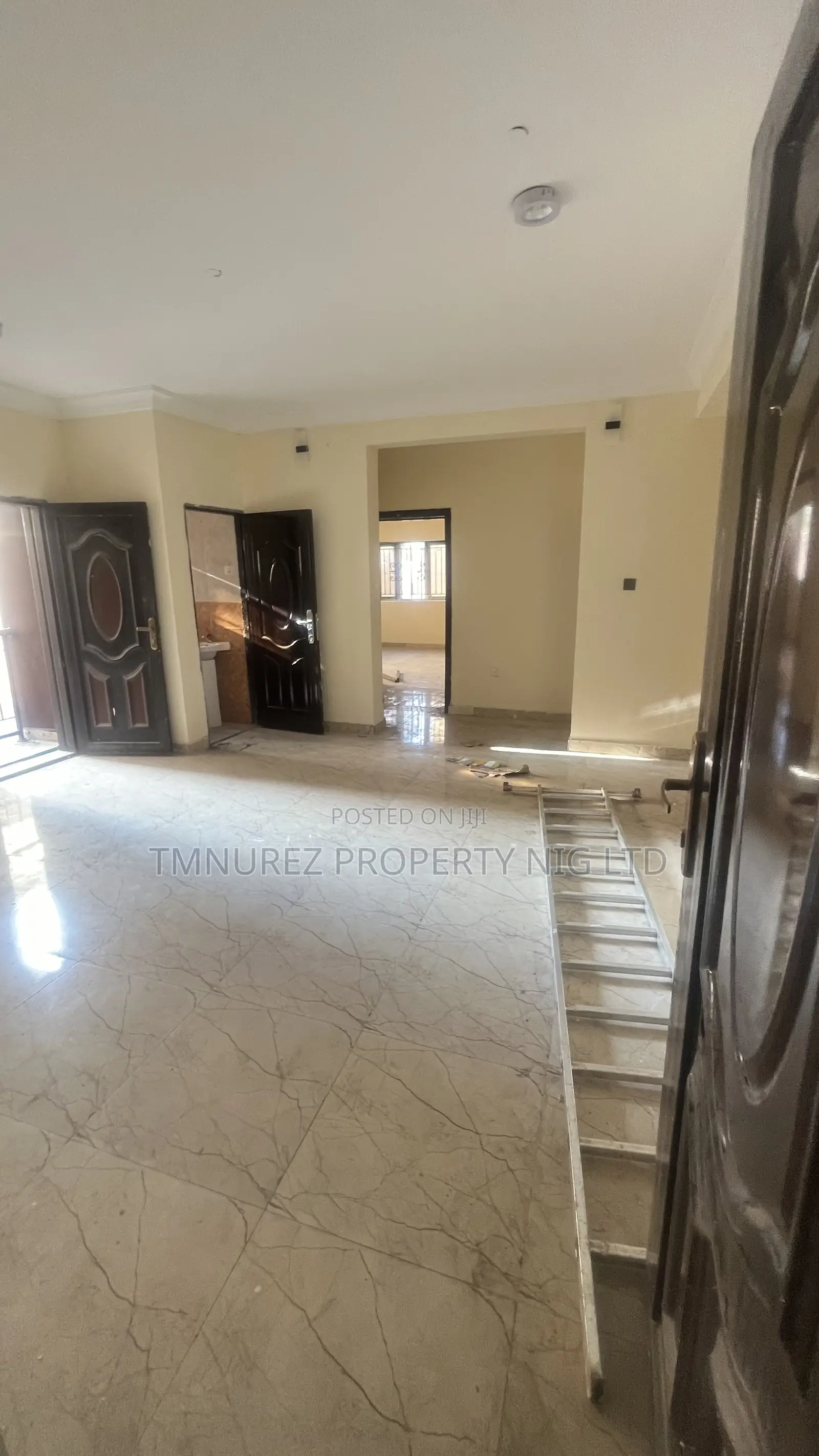 2bdrm Apartment in Okeira, Ado / Ajah for rent