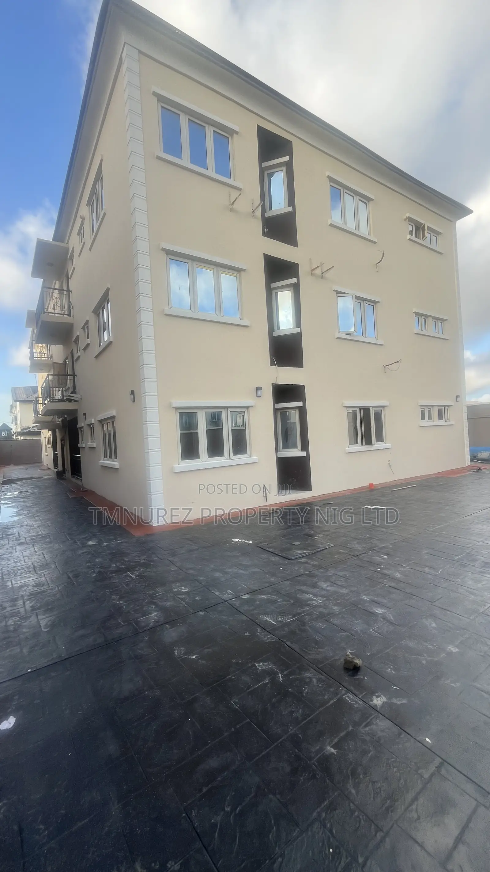 2bdrm Apartment in Okeira, Ado / Ajah for rent