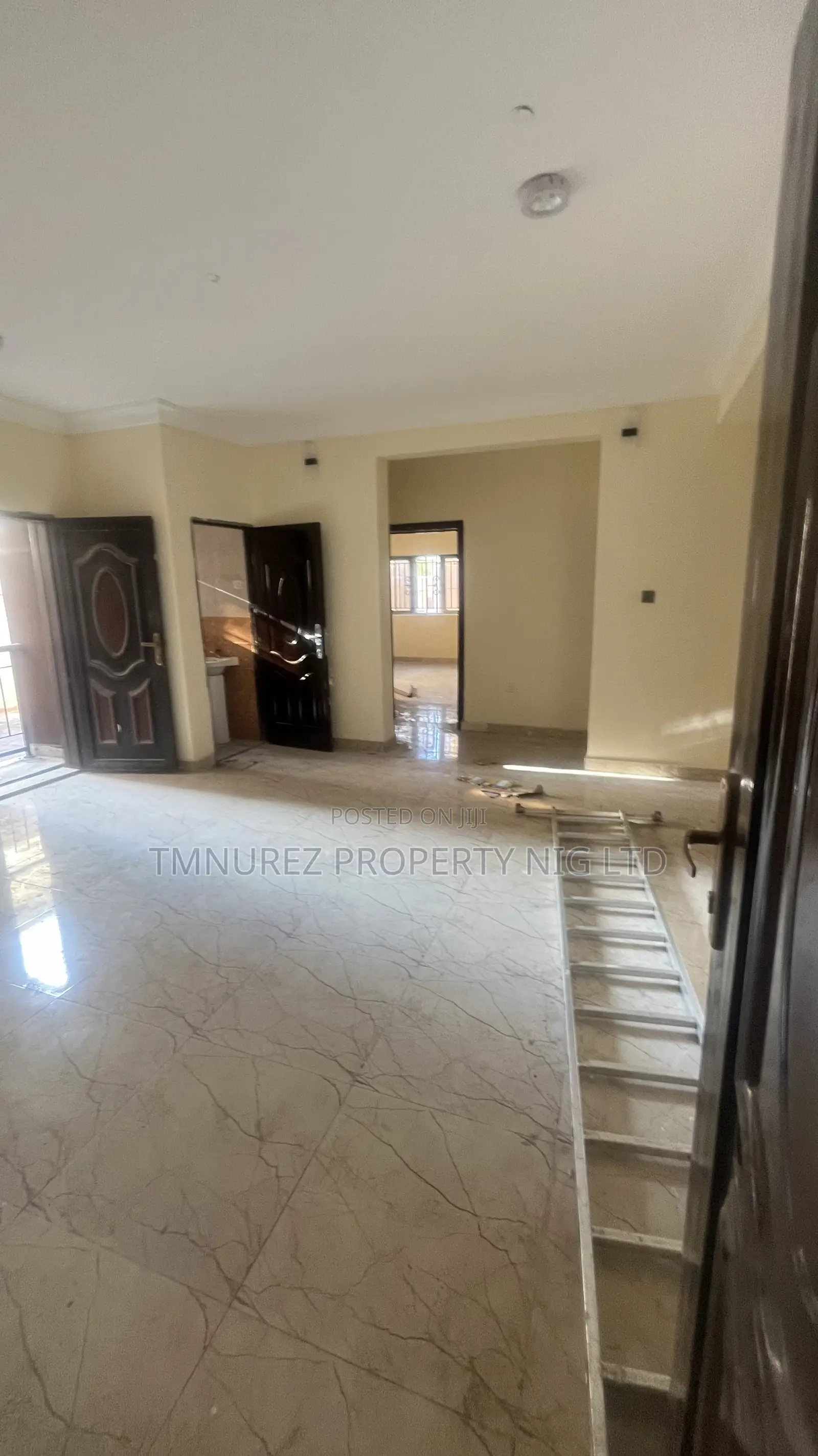 2bdrm Apartment in Okeira, Ado / Ajah for rent