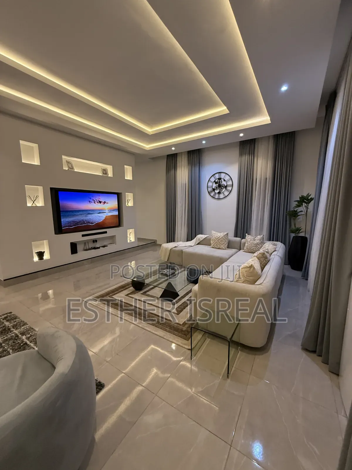 Self Compound 5 Bedroom Apartment