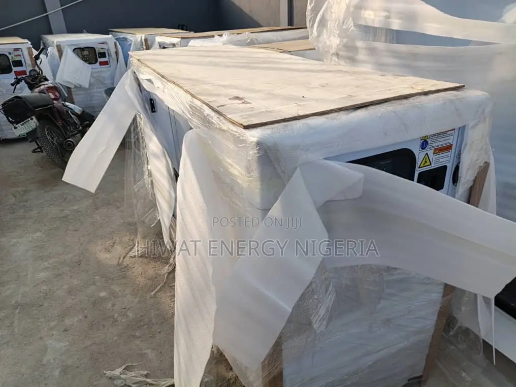 20kva Perkins Soundproof Diesel Generator