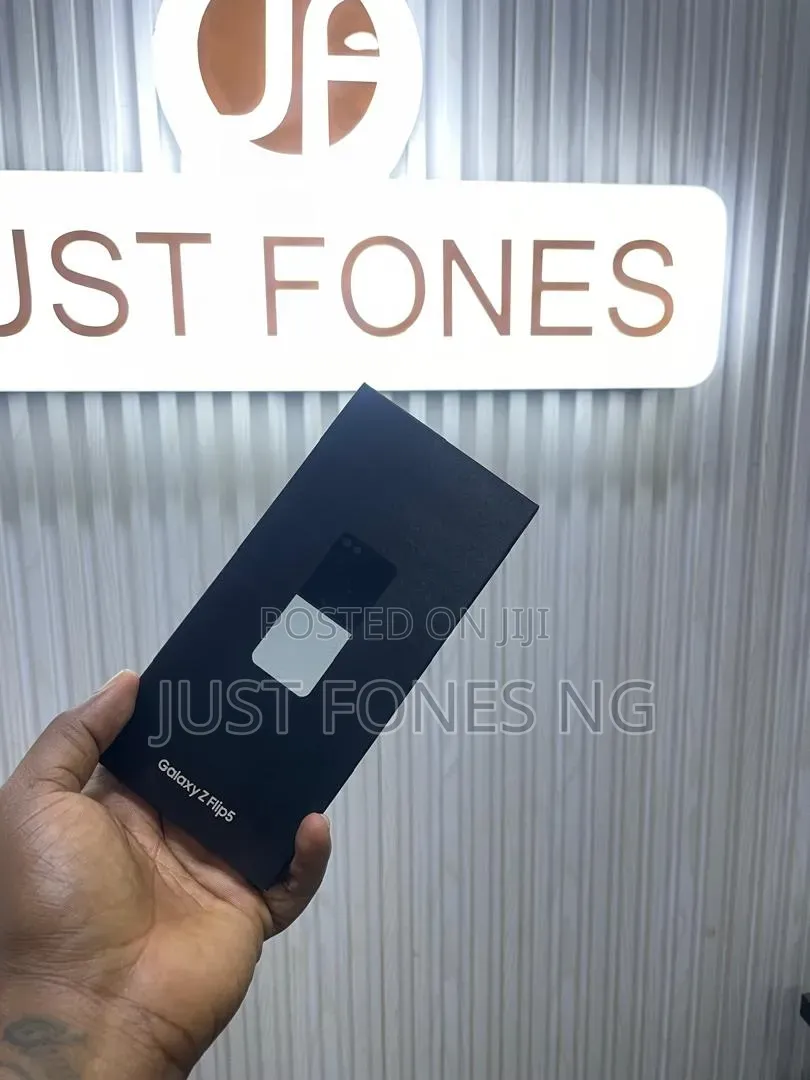 New Samsung Galaxy Z Flip 5 512 GB Black